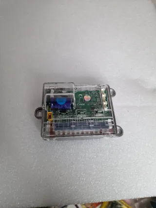 Placa de control transparente