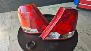 Pilotos traseros Chevrolet Kalos