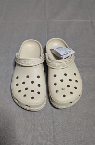 Crocs Classic Beige