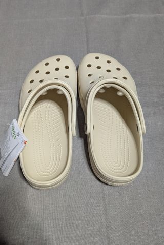 Crocs Classic Beige