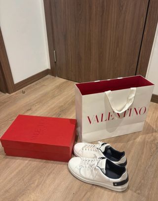 Zapatillas Valentino Blancas y Azules