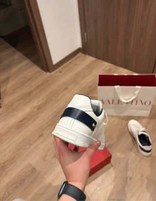 Zapatillas Valentino Blancas y Azules