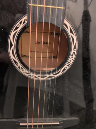 Guitarra Acústica Negra