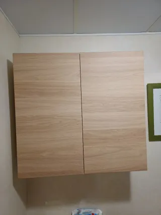 Mueble alto de madera