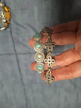 Brazalete y pulseras de diseño