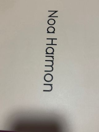 Botines negros con pedrería plateada