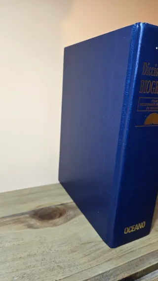 Diccionario de biografías