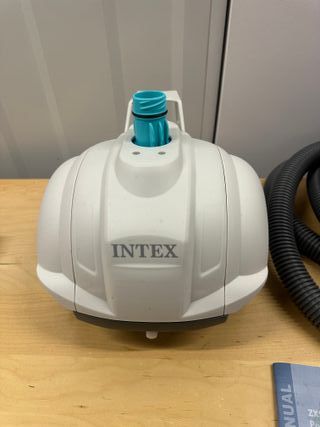 Limpiafondos Intex 55251