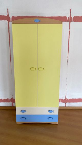 Armario infantil 2 puertas y 2 cajones