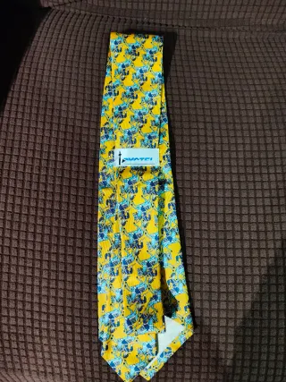 (SOLO envíos) Corbata seda estampado ecuestre