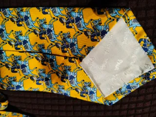 (SOLO envíos) Corbata seda estampado ecuestre