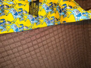 (SOLO envíos) Corbata seda estampado ecuestre