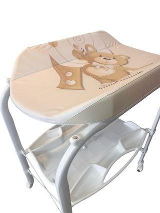 Cambiador de bebé con estructura plegable