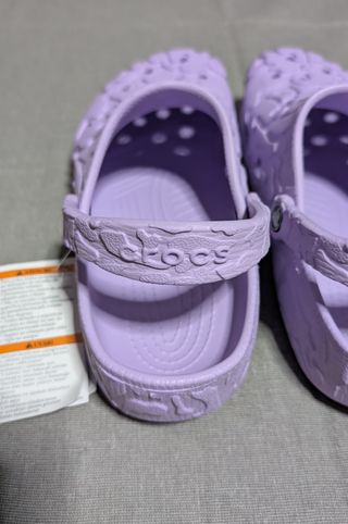 Crocs Classic Lila Diseño 3D