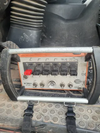 Camión grúa Mercedes-Benz