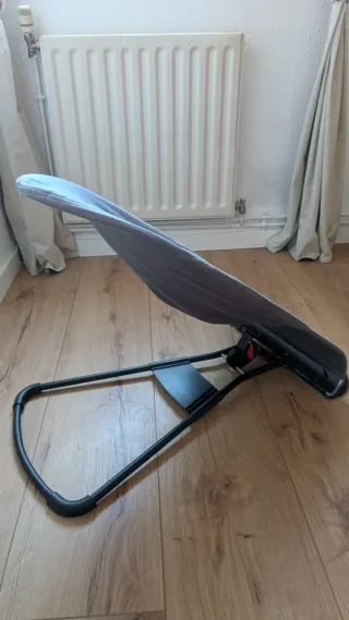 Hamaca BabyBjörn gris URGE