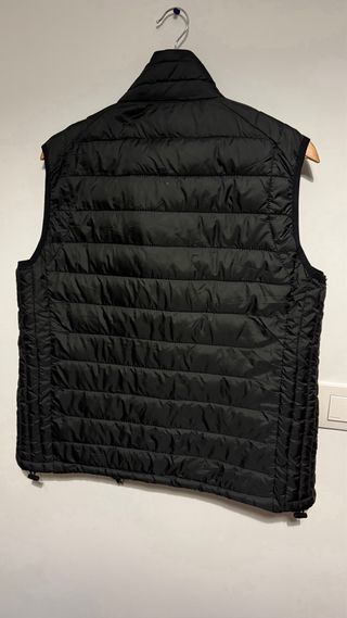 Chaleco acolchado Zara negro