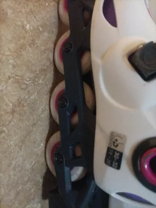 Patinetes en línea + protecciones