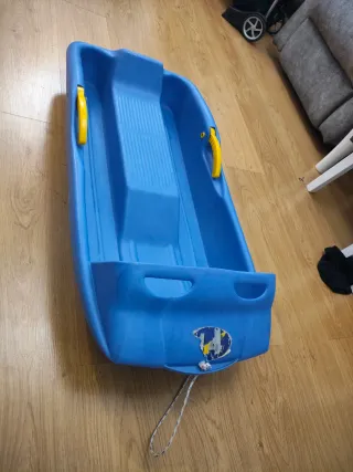 Trineo de Nieve Azul