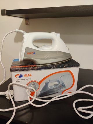 Plancha de Vapor Alfa Modelo 7830