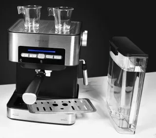 Cafetera Cecotec Espresso 20 Matías. Leer anuncio.