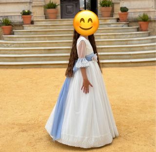 Traje de Comunión 2025 Talla 9/10 con cancán