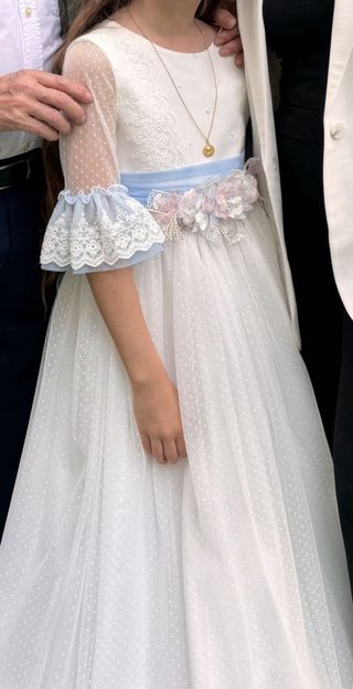 Traje de Comunión 2025 Talla 9/10 con cancán