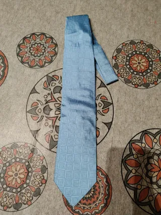 (SOLO envíos)Corbata azul (+ modelos en armario)