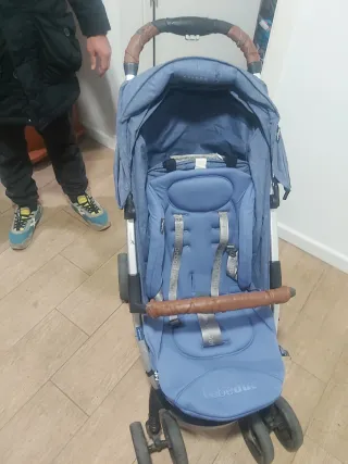 Carro de bebé poco uso