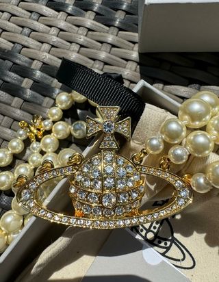 Vivienne Westwood collana perle oro