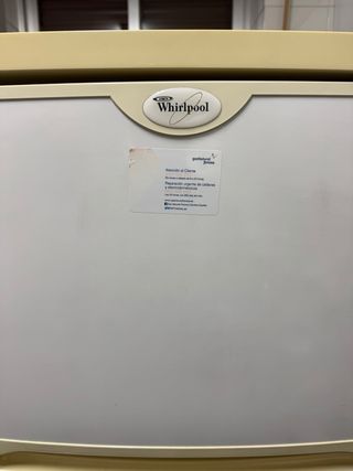 Frigorífico y congelador Whirlpool blanco