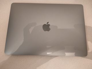 MACBOOK PRO M1 16/512 PRACTICAMENTE NUEVO