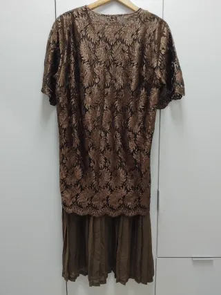 Vestido vintage marrón y dorado T.44