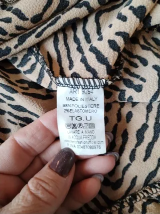 Abito fantasia zebrata beige e nero