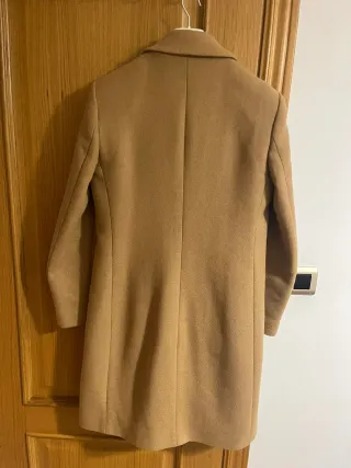 Abrigo Zara Beige