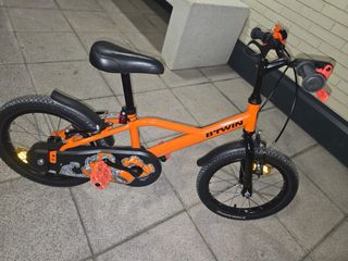Bicicleta infantil Btwin 16 naranja