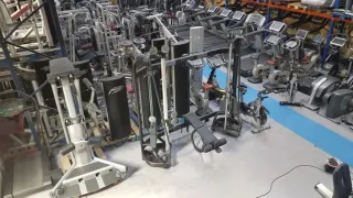 Attrezzatura palestra completa