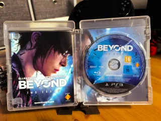 Beyond: Two Souls PS3 - Version Inglesa.