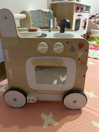 Pack 2 andadores: Cochecito + Cocinita