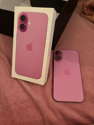 iPhone 16 Rosa 90% Batería