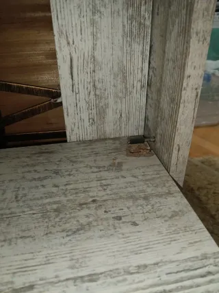 Mesa de centro  color blanco veteado, madera