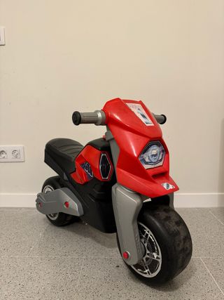 MOLTO Correpasillos XTREM Moto Roja