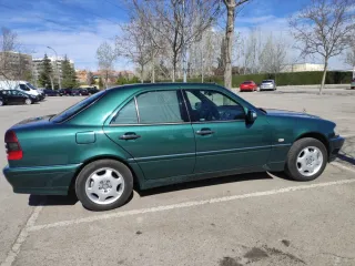 Mercedes-Benz Clase C 2000