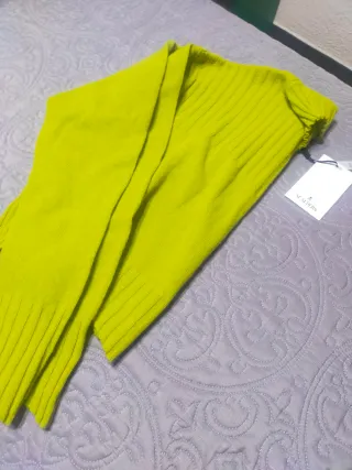 Jersey Scalpers verde cuello alto