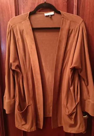 Chaqueta imitación ante marrón