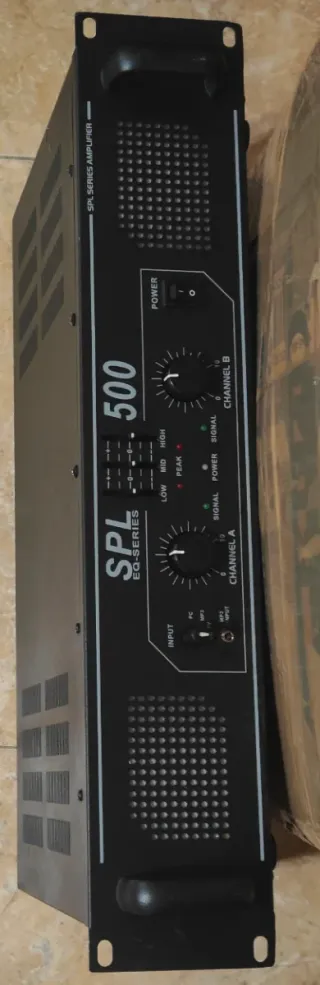 Altavoces Pasivos y Amplificador SPL 500. En mano