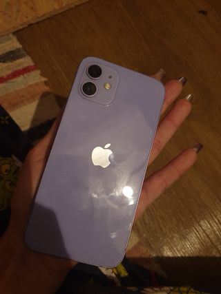 iPhone 12 Libre