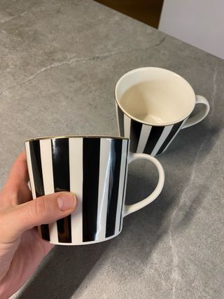 Tazas Cristina Oria Rayas Negras y Blancas