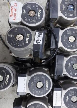 BOMBA AGUA JUNKERS UPS 15-60 CESA02 ZW24 CERACLASS