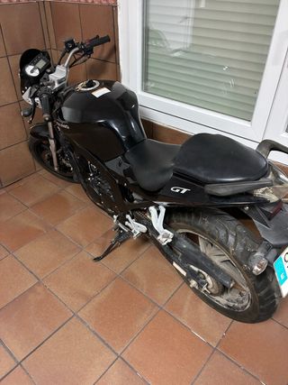 Hyosung 125 GT Moto